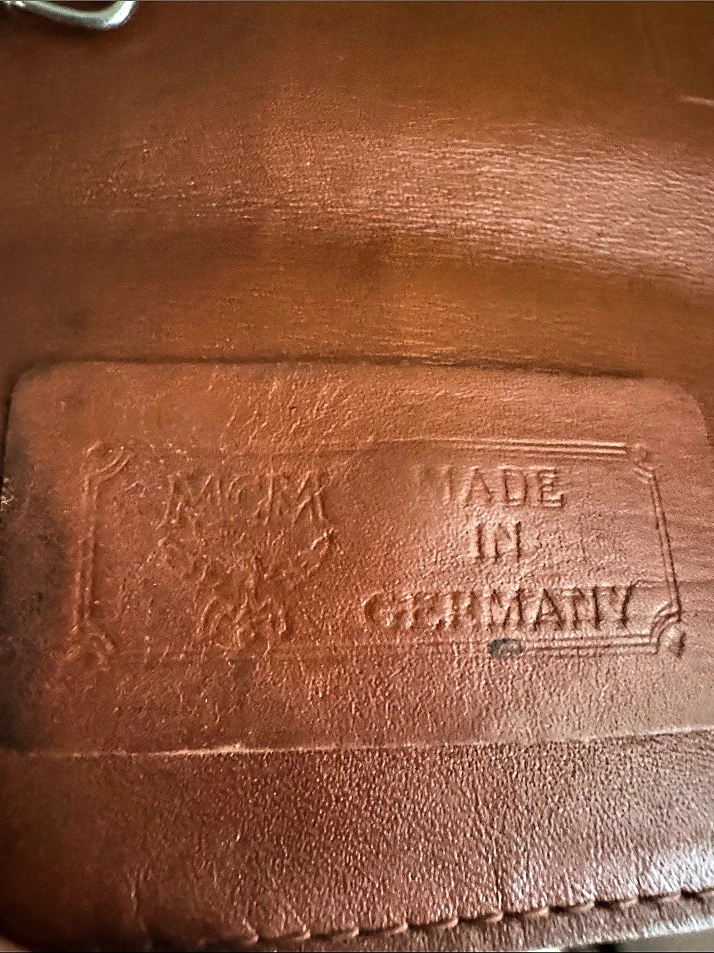MCM Vintage Visetos 4-Hook Key Case Wallet π©πͺπ©πͺπ©πͺ - Picture 9 of 14